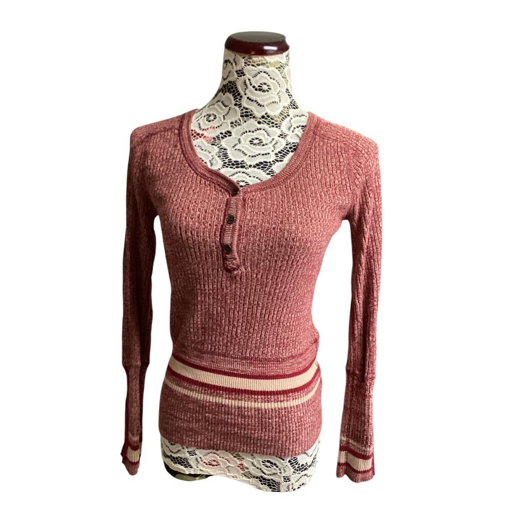 Free People We the Free Sock Monkey thermal knit crochet Henley top red sz L